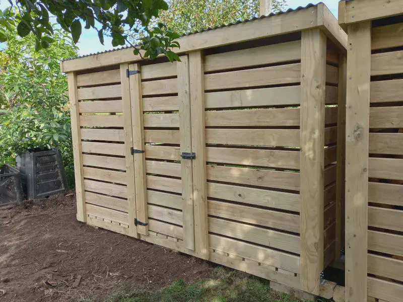 Robin Wood E, Wood Shed